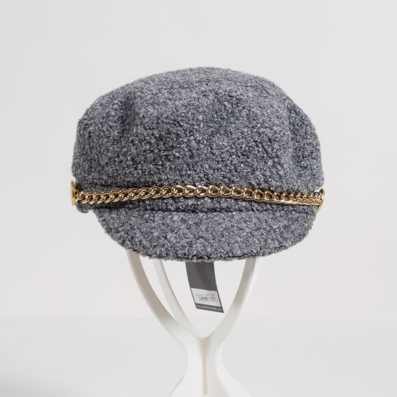 Scala Pronto Accessories - Scala Pronto Grey Bouclé Fisherman Cap with Gold Chain NWT